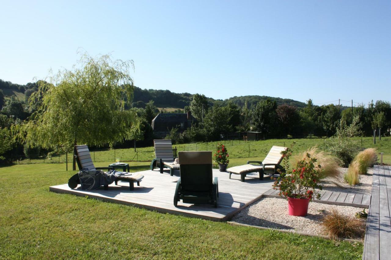 Le Jardin De Venus Bed and Breakfast La Rivière-Saint-Sauveur Eksteriør billede